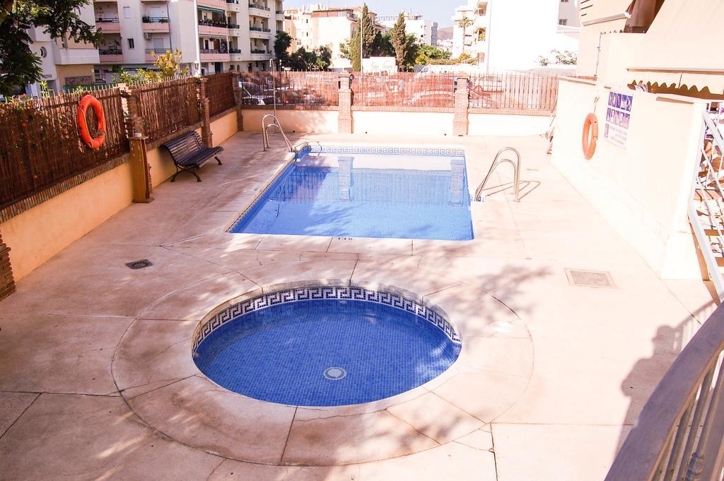 Apartamento Cala Bajo Nerja Exterior photo